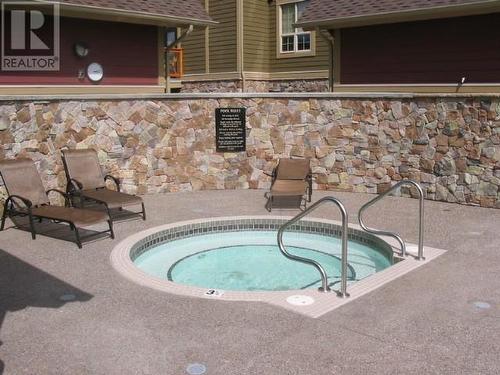 107 Village Centre Court Unit# 217, Vernon, BC - Outdoor With In Ground Pool