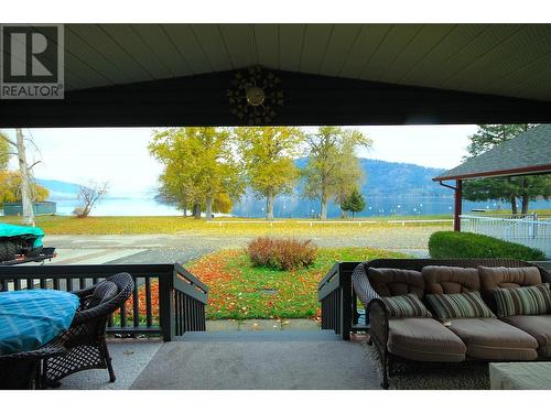 38 Lakeshore Road, Vernon, BC - Indoor Photo Showing Kitchen