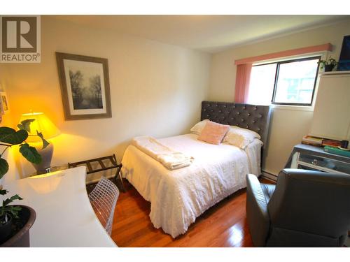 38 Lakeshore Road, Vernon, BC - Indoor Photo Showing Bedroom