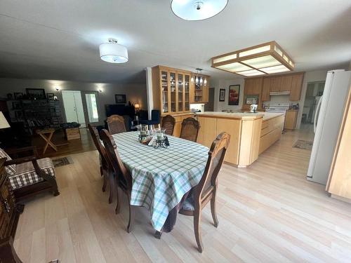 1698 Princeton Summerland Road, Princeton, BC - Indoor Photo Showing Dining Room