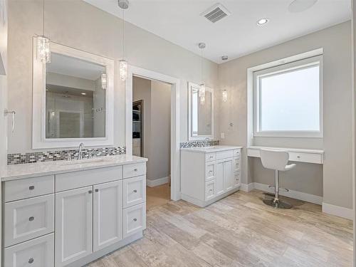 5590 Trestle Ridge Court, Kelowna, BC - Indoor Photo Showing Bathroom
