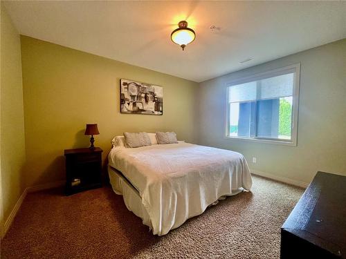 200 Harvest Court, Vernon, BC - Indoor Photo Showing Bedroom