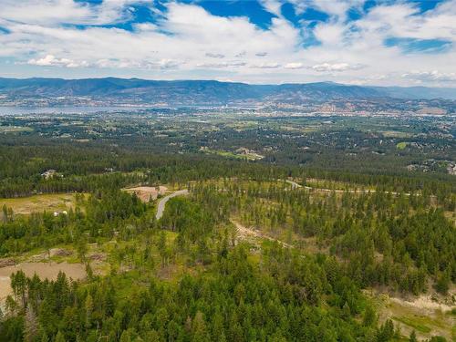 4487 June Springs Road, Kelowna, BC 