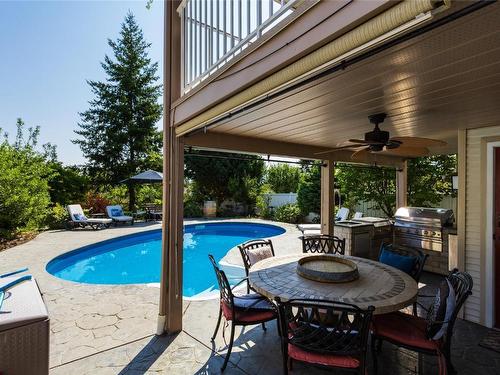 3839 Glen Canyon Drive, West Kelowna, BC - Outdoor With In Ground Pool With Deck Patio Veranda With Exterior