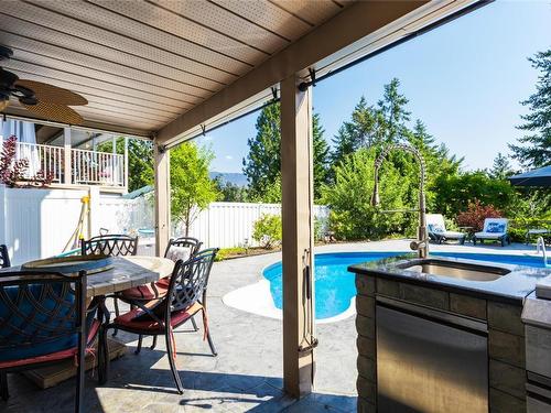 3839 Glen Canyon Drive, West Kelowna, BC - Outdoor With In Ground Pool With Deck Patio Veranda