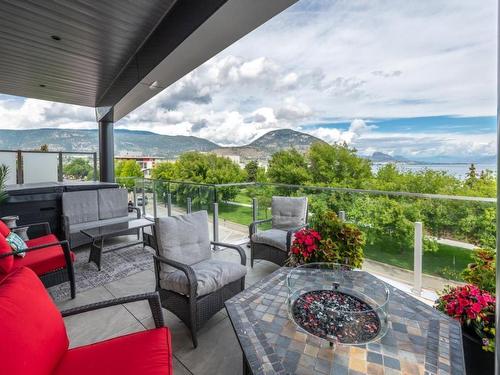 301-88 Lakeshore Drive, Penticton, BC - Outdoor With Deck Patio Veranda With View With Exterior