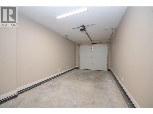 2508 Shuswap Avenue Unit# 8, Lumby, BC - Indoor Photo Showing Garage