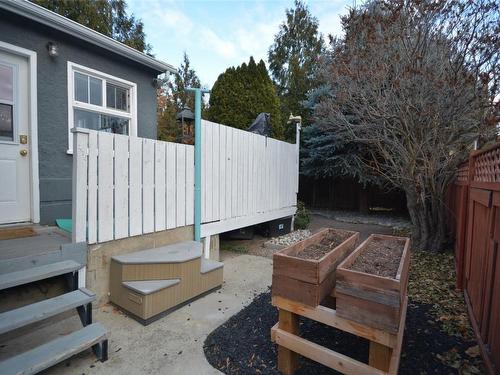 416 Tennis Street, Penticton, BC - Outdoor With Exterior