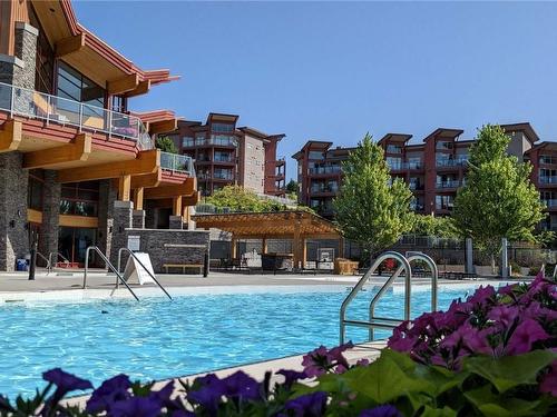 410-3220 Skyview Lane, West Kelowna, BC - Outdoor With In Ground Pool With Balcony