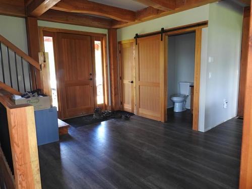 1144 Tappen Valley Road, Tappen, BC - Indoor Photo Showing Other Room