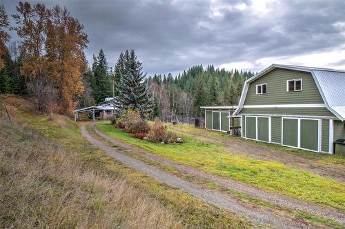 538 North Fork Road, Cherryville, BC - Outdoor