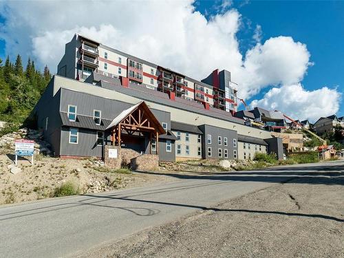 504-7470 Porcupine Road, Big White, BC - Outdoor