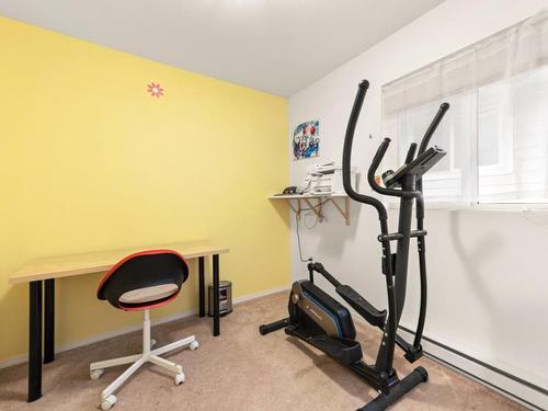 102-482 Westminster Avenue, Penticton, BC - Indoor Photo Showing Gym Room