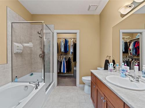 19-6450 Okanagan Landing Road, Vernon, BC - Indoor Photo Showing Bathroom