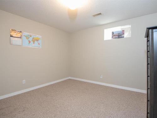 3-4303 27Th Avenue, Vernon, BC - Indoor Photo Showing Other Room