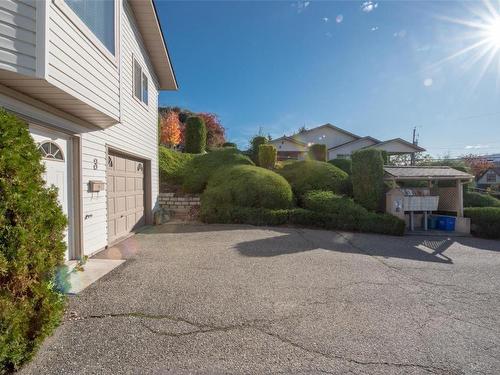 3-4303 27Th Avenue, Vernon, BC - Outdoor