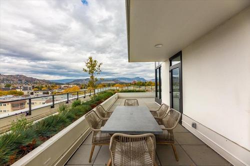 610-1471 St. Paul Street, Kelowna, BC - Outdoor With Deck Patio Veranda With View With Exterior