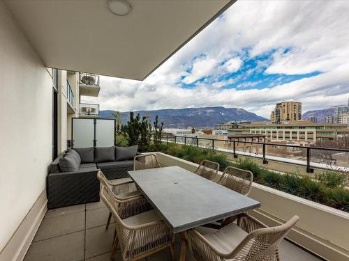 610-1471 St. Paul Street, Kelowna, BC - Outdoor With Deck Patio Veranda With View With Exterior