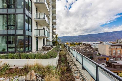 610-1471 St. Paul Street, Kelowna, BC - Outdoor With View