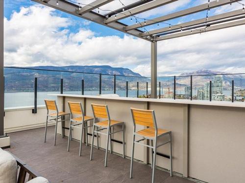 610-1471 St. Paul Street, Kelowna, BC - Outdoor With Body Of Water With View With Exterior