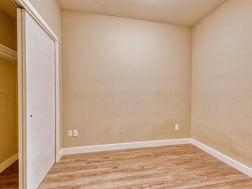309-3409 28Th Avenue, Vernon, BC - Indoor Photo Showing Other Room