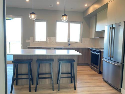 975 Mt Burnham Road, Vernon, BC - Indoor Photo Showing Kitchen With Upgraded Kitchen