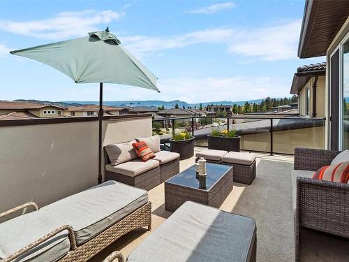 1825 Viewpoint Drive, West Kelowna, BC - Outdoor With Deck Patio Veranda With Exterior