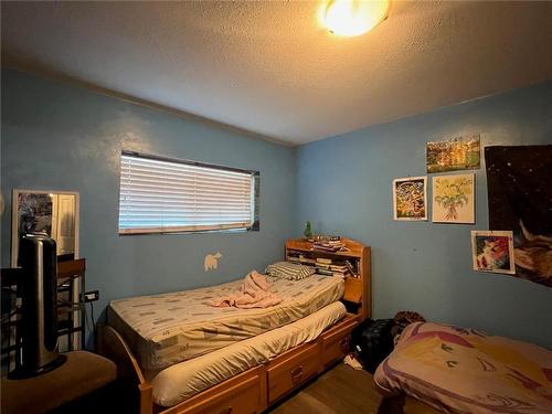 3503 35 Street, Vernon, BC - Indoor Photo Showing Bedroom