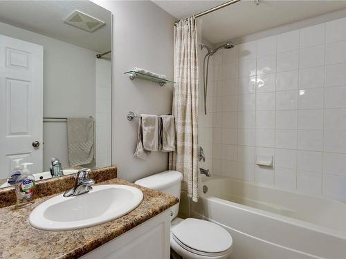 542-1088 Sunset Drive, Kelowna, BC - Indoor Photo Showing Bathroom