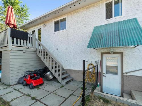 1900 22 Street, Vernon, BC - Outdoor With Exterior
