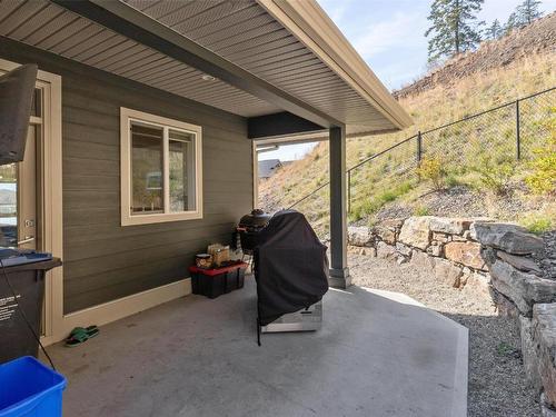264 Upper Canyon Drive, Kelowna, BC - Outdoor With Deck Patio Veranda With Exterior