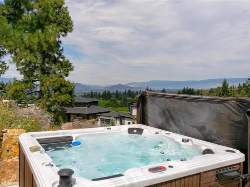 21-1150 Mission Ridge Road, Kelowna, BC - Outdoor With View