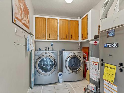10-4311 20 Street, Vernon, BC - Indoor Photo Showing Laundry Room