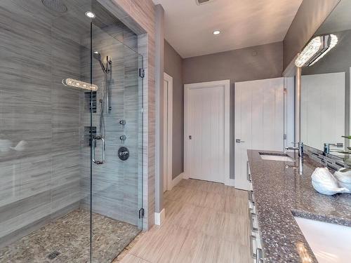 1674 Travertine Drive, Lake Country, BC - Indoor Photo Showing Bathroom