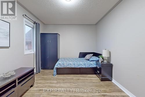 30 Adirondack Cres, Brampton, ON - Indoor Photo Showing Bedroom