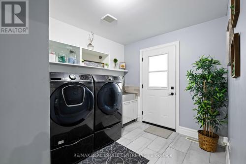 402193 County Rd 15 Road, East Luther Grand Valley, ON - Indoor Photo Showing Laundry Room