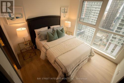 4007 - 38 Widmer Street, Toronto, ON - Indoor Photo Showing Bedroom