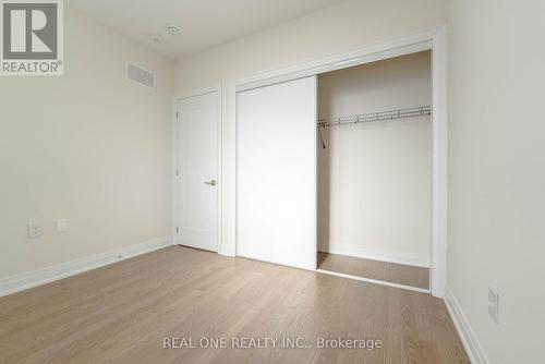 - Coach - 49 Solar Street, Richmond Hill, ON - Indoor Photo Showing Other Room