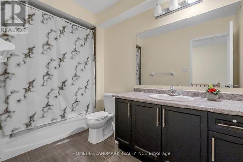 2313 Chevron Prince Path, Oshawa, ON - Indoor Photo Showing Bathroom