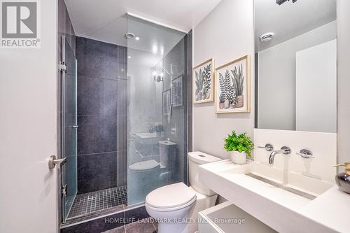 220 - 5 St Joseph Street, Toronto, ON - Indoor Photo Showing Bathroom