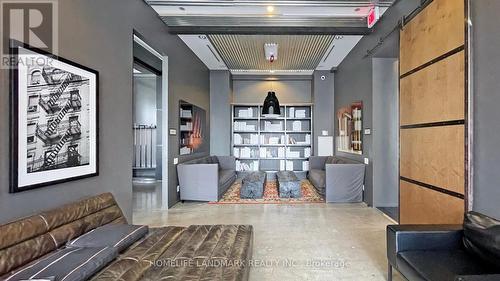 #220 -5 St Joseph St, Toronto, ON -  Photo Showing Other Room