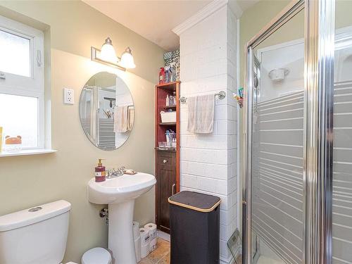 1193 Waterlily Lane, Langford, BC - Indoor Photo Showing Bathroom