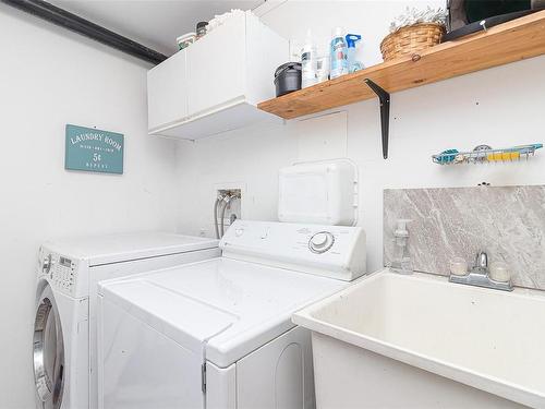 1193 Waterlily Lane, Langford, BC - Indoor Photo Showing Laundry Room
