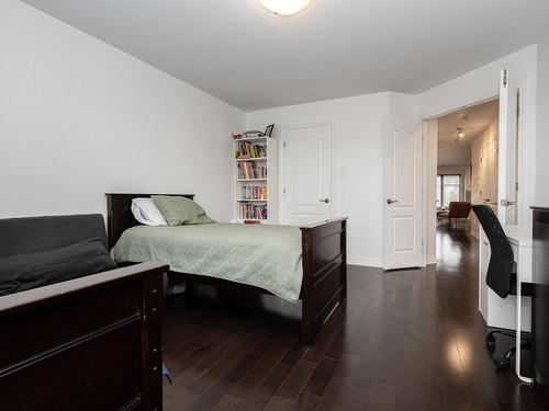 Master bedroom - 201-2266 100E Avenue, Laval (Chomedey), QC - Indoor Photo Showing Bedroom