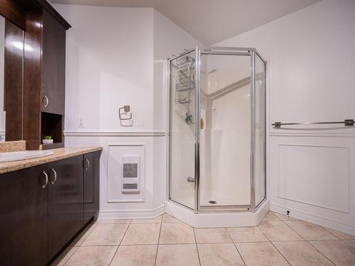 Bathroom - 201-2266 100E Avenue, Laval (Chomedey), QC - Indoor Photo Showing Bathroom