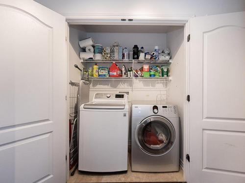 Laundry room - 201-2266 100E Avenue, Laval (Chomedey), QC - Indoor Photo Showing Laundry Room