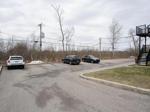 Stationnement - 201-2266 100E Avenue, Laval (Chomedey), QC - Outdoor With View