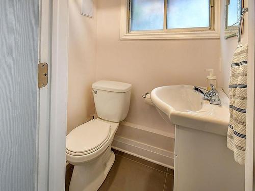 Salle d'eau - 5710 Boul. Pie-Ix, Montréal (Rosemont/La Petite-Patrie), QC - Indoor Photo Showing Bathroom