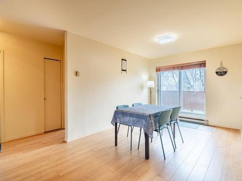 Salle Ã  manger - 301-8900 Boul. Rivard, Brossard, QC - Indoor Photo Showing Dining Room