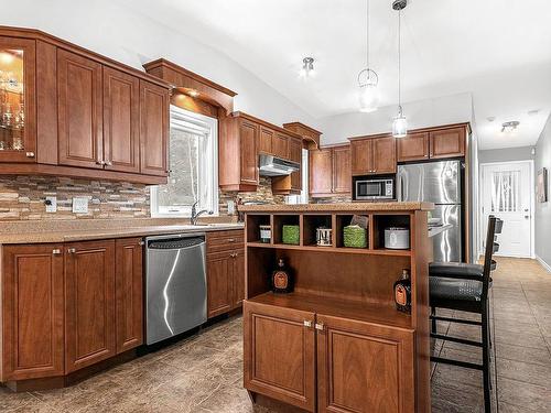 Kitchen - 19  - 19 #1 Rue Conway, Shannon, QC - Indoor Photo Showing Kitchen